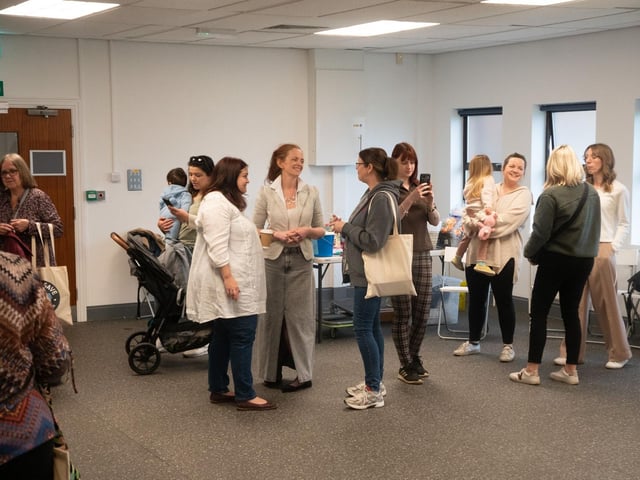Attendees at event to celebrate 3,000th starter pack