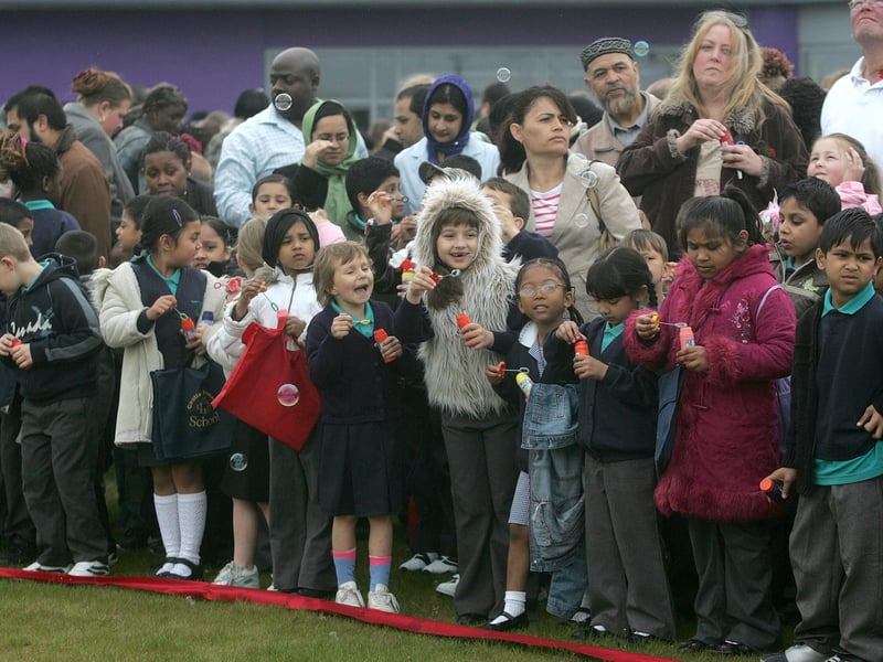 2007 - The official opening of Castle Primary School's new site.