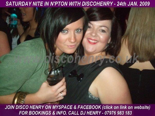 A January 2009 Saturday night out at Balloon Bar