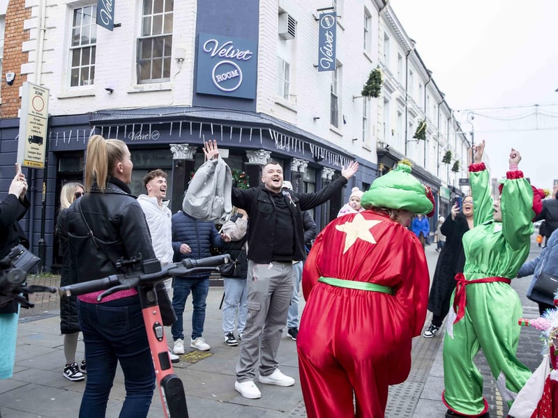 St Giles’ Street was closed to traffic to allow shoppers to walk freely down the road, which created a welcoming, community feel.