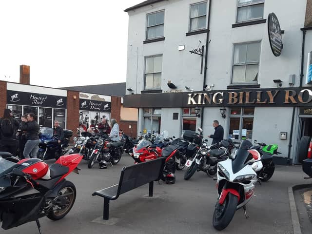 The King Billy, an iconic venue and rock bar, is located in Commercial Street.
