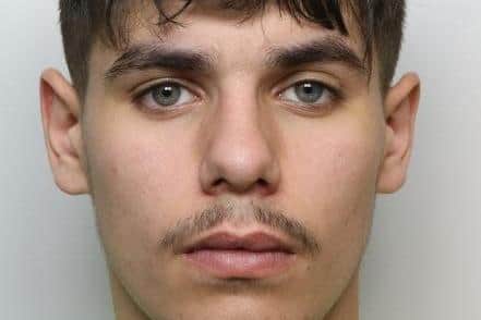 Lee Venni is wanted by police.