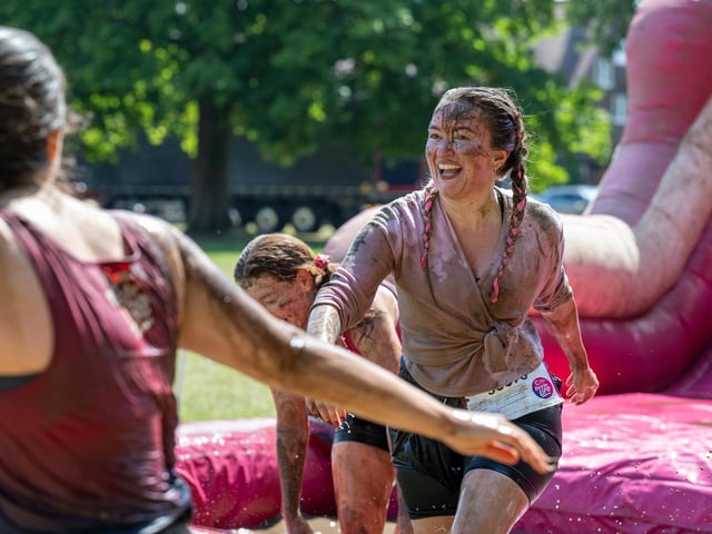 Runners taking part in the Pretty Muddy Race For Life at Abington Park in Northampton on Saturday, July, 11, 20026. Photo by David Jackson.