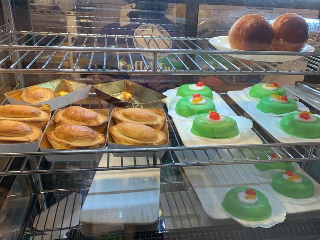 Diners can try authentic Neapolitan food, including these pastries and cakes