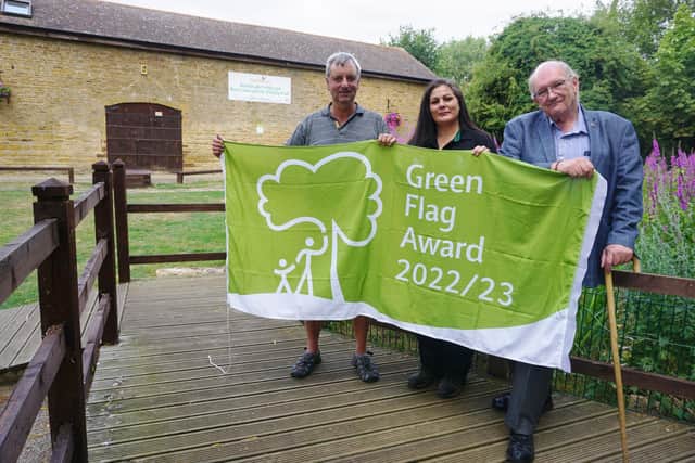 From left to right, Tony Marriott, Friends of Bradlaugh Trustee, Vikkie Malone, WNC Park Ranger, and Cllr Phil Larratt