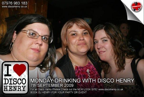 Nostalgic pictures from a night out down Bridge Street 15 years ago
