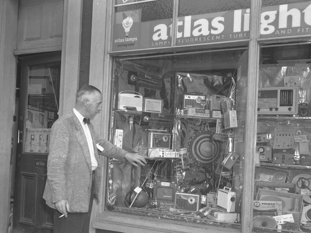 Smash and grab at an electrical store in Wellingborough Road, Northampton, August 3, 1961