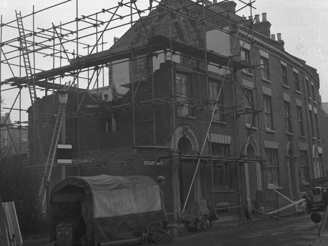 Castilian Street demolition, February 11, 1960