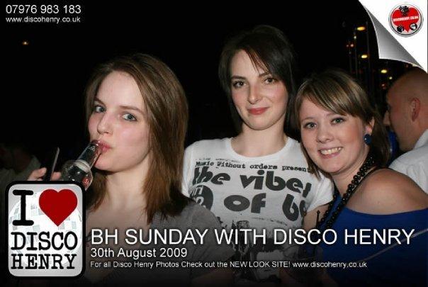 Nostalgic pictures from a night out down Bridge Street 14 years ago