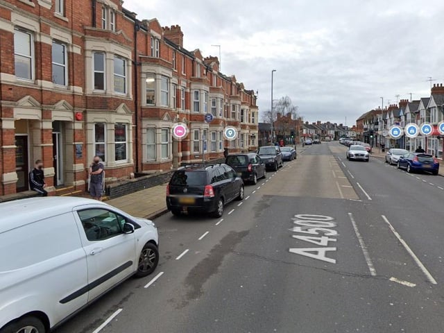 308 Wellingborough Road, Northampton, Northamptonshire, NN1 4EP
This dentist is only taking new NHS patients who have been referred
Google Reviews: 3.2/5 (5 Google Reviews)