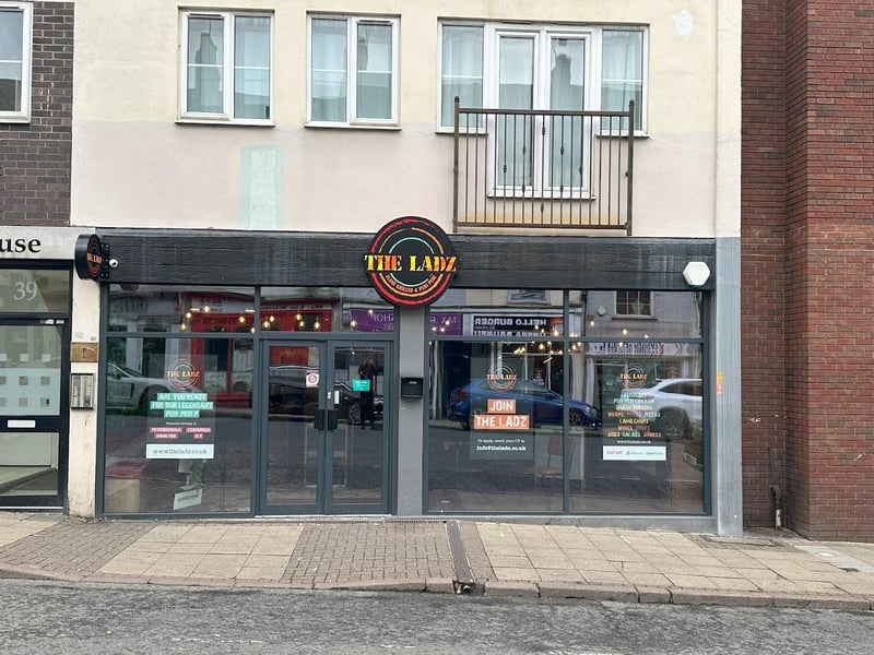 Top notch burgers, peri peri chicken and more besides. Rated: 4.6 (458 reviews).