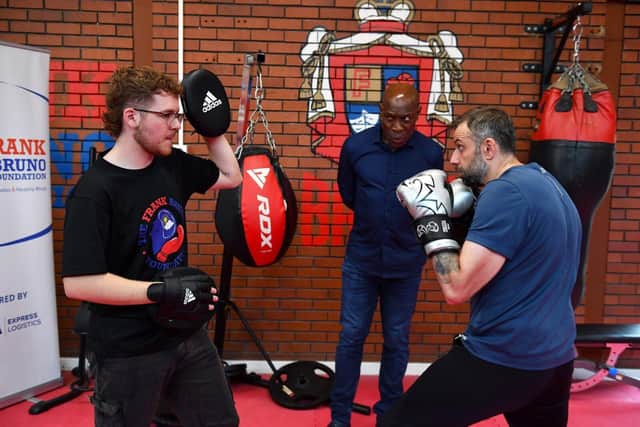 BN - Frank Bruno putting a few of his foundatuion members through their paces