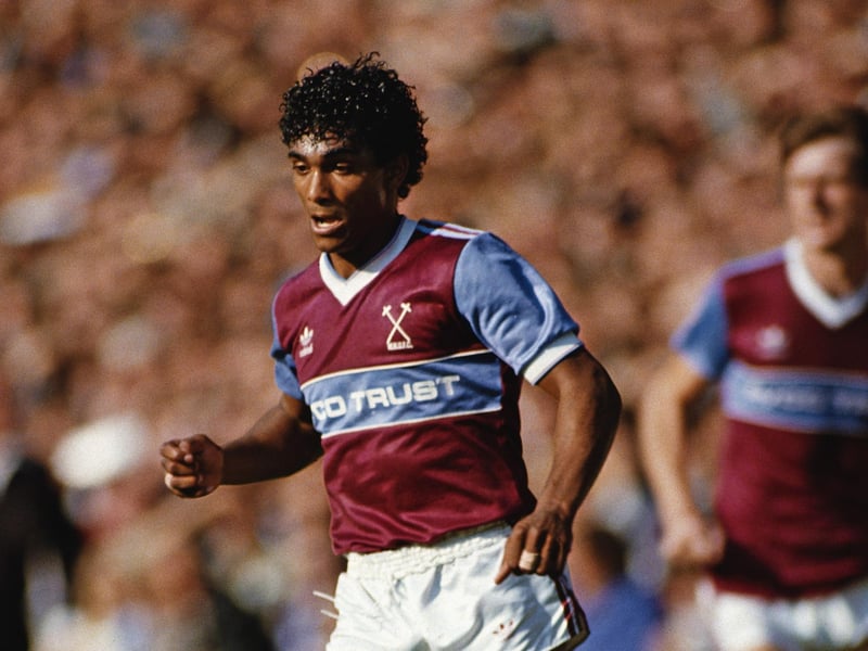 Bobby Barnes, pictured here playing for West Ham. Barnes played for Northampton Town between 1989 and 1992. (Photo Allsport/Getty Images)
