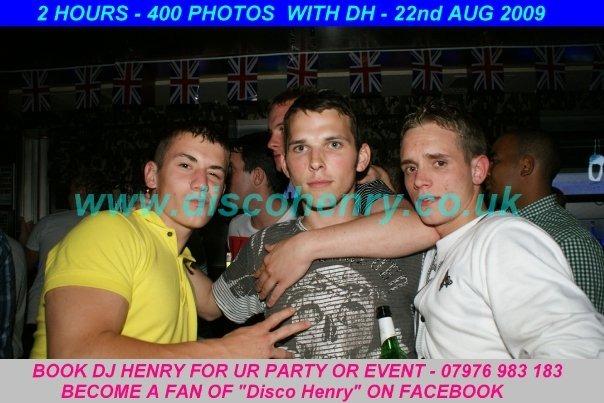 Nostalgic pictures from a night out down Bridge Street 15 years ago