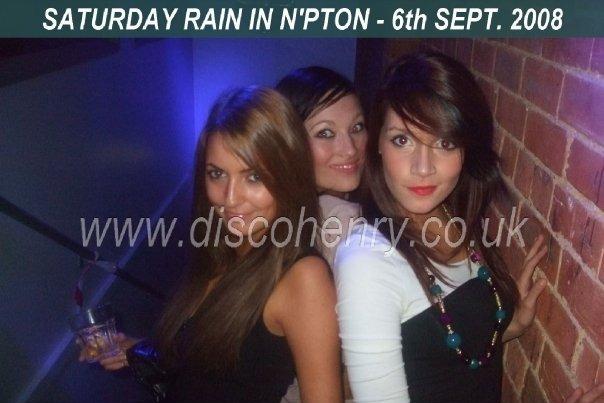 Nostalgic pictures from a night out down Bridge Street 15 years ago