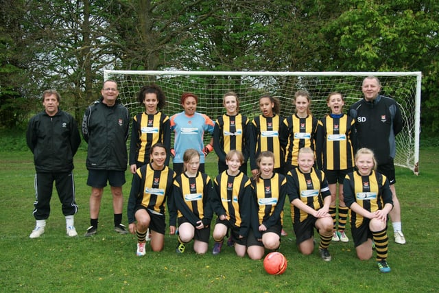 Parklands Tigers Girls U14's ahead of a game in May 2012.