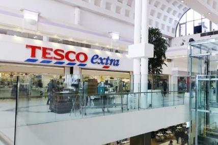 Good Friday: 6am - 10pm
Easter Sunday: Closed
Easter Monday: 8am - 6pm