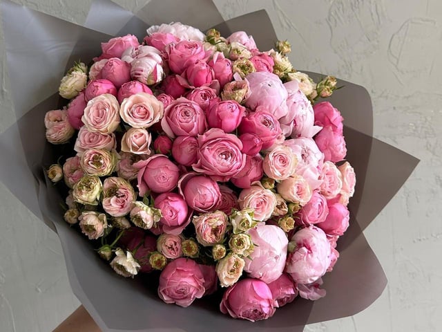 Luxury flower boutique KS Flowers was first opened in St Giles’ Street by Ksenija Sturina in November last year. In the hope of bringing a luxury flower offering to the town centre, this is the business owner’s first physical store. If a bespoke bouquet or arrangement of flowers is what you are opting to purchase, look no further. The shop also stocks other gifts you might like the look of during your visit. Location: St Giles’ Street.