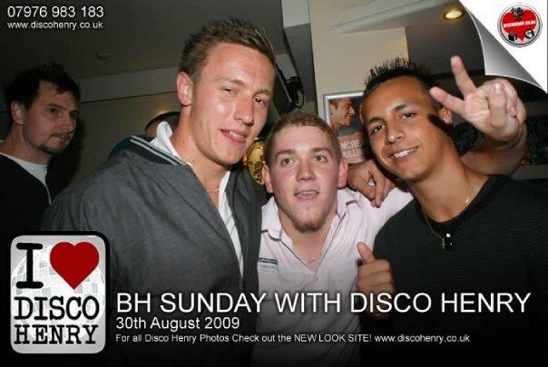 Nostalgic pictures from a night out down Bridge Street 14 years ago