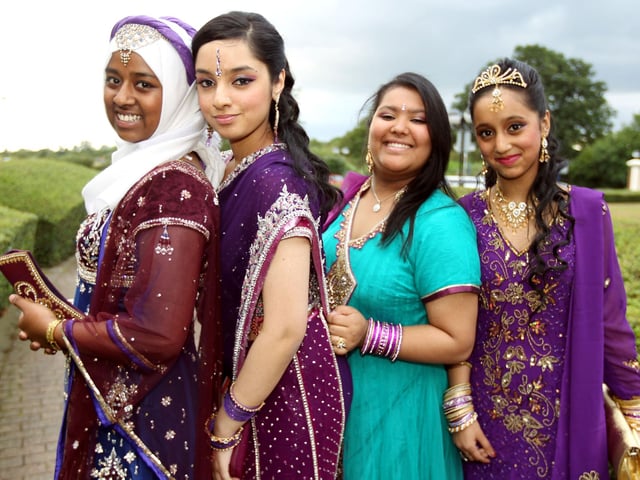 Students arriving for Prom from Malcolm Arnold Academy School at the Hilton Northampton in 2011