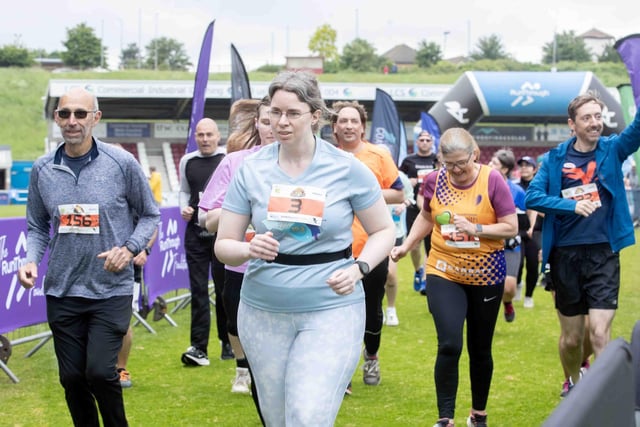 Runthrough PICTURES: 1,300 runners hit the streets to take part in RunThrough’s ...