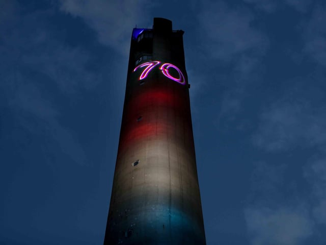 Lift Tower lights up.