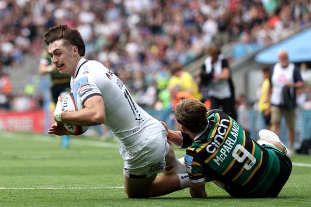 Archie McParland suffered a serious leg injury while trying to stop Campbell Ridl scoring (photo by Peter Nicholls/Getty Images)