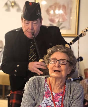 Burn's Night Piper Hits the High Notes
