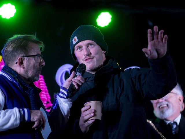 The festive event took place in Becket's Park on Saturday November 25 and saw plenty of family activities like ice skating, silent discos, live entertainment and more.
