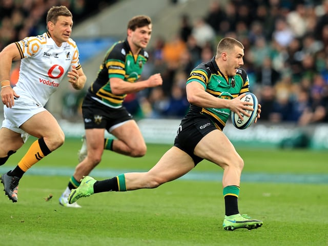 Born in April 200, Ollie Sleightholme is a professional rugby player, following in the footsteps of his father, Jon, when he signed for Northampton Saints in 2018.