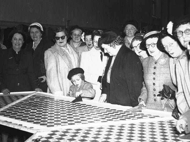 If you know any more information about this photograph, please email editor@northantsnews.co.uk