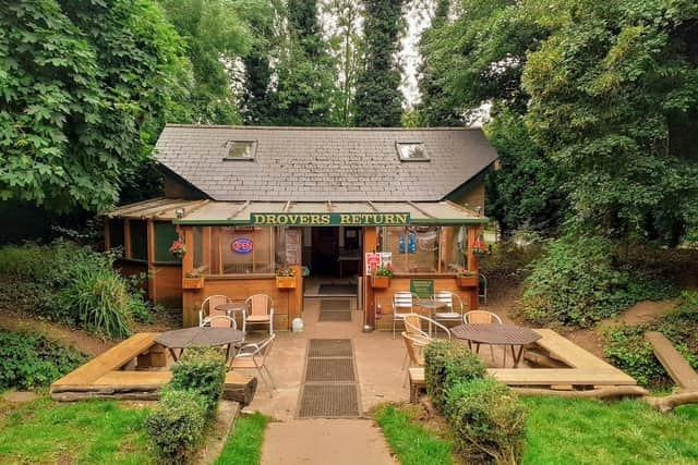 4.6 stars based on 346 Google reviews. This long-standing venue has been open since the summer of 2011, and is a unique place to stop by while enjoying some fresh air at Hunsbury Hill Country Park. Location: Hunsbury Hill County Park, Hunsbury Hill Road, NN4 9UW.