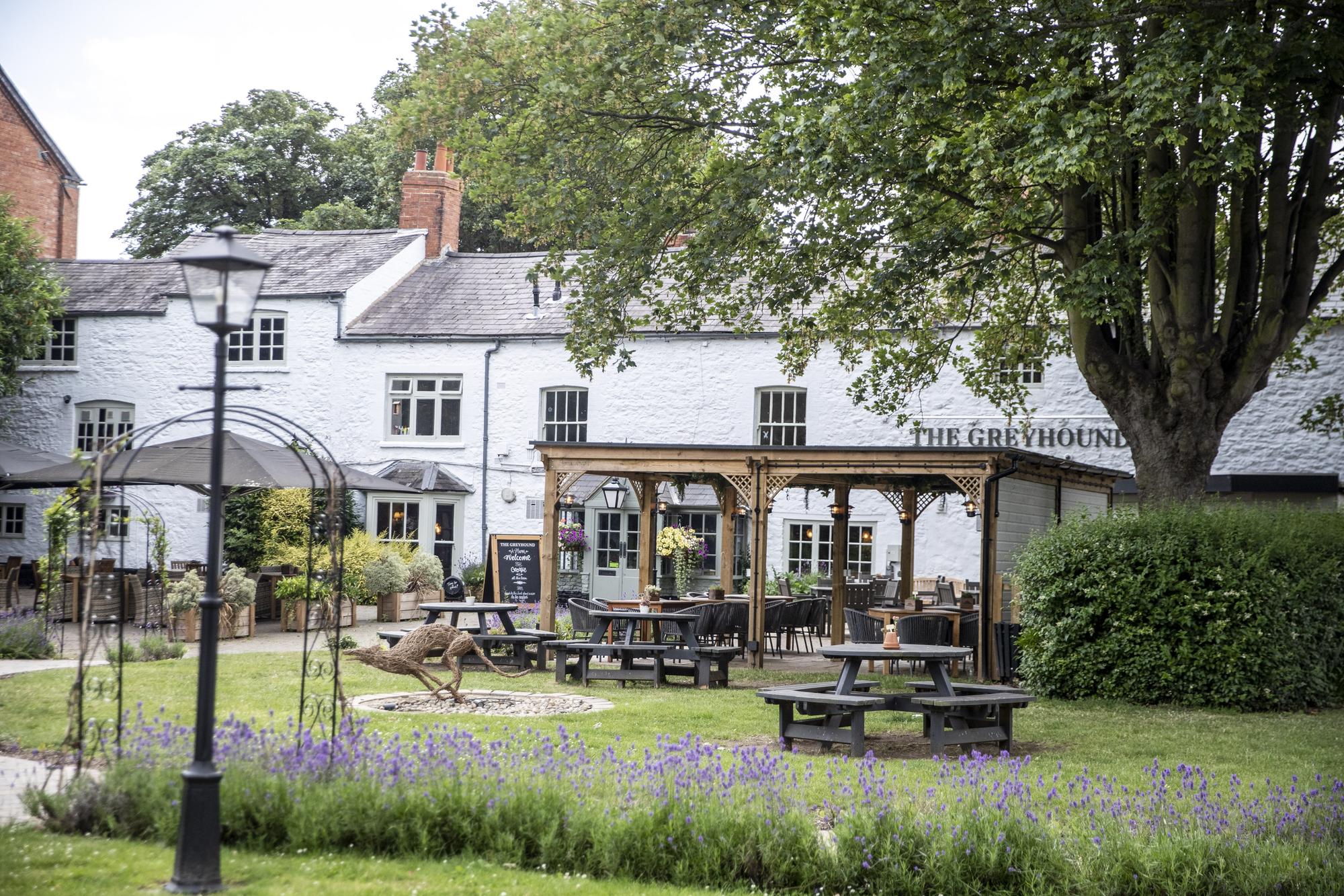 Village pub near Northampton closes for major six-figure refurbishment