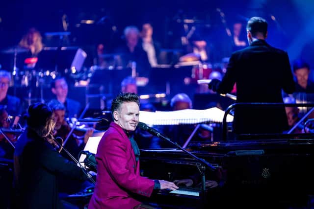 Joe Stilgoe performing with the BBC Concert Orchestra