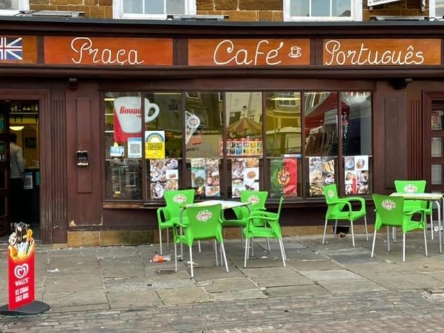 4.9 stars based on 103 Google reviews. Location: 13 Market Square, NN1 2DL. Website: https://www.facebook.com/pracacoffee/
