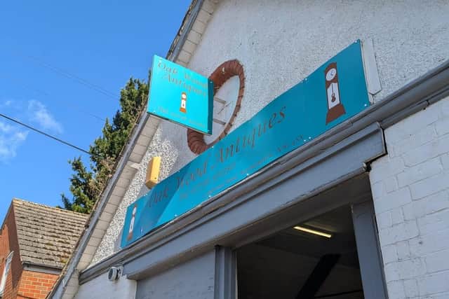 Oak Wood Antiques is open on three weekdays and a Saturday morning. You can pay Steve a visit in Oakwood Road from 10am until 4.30pm from Wednesday to Friday, and 9am until 12pm on Saturdays.