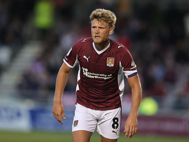 Skipper for the night. He's the player you'd want a late chance to fall to but he miscued with only Wickens to beat. Close with an earlier effort too. A good sign that he's finding those positions though... 6