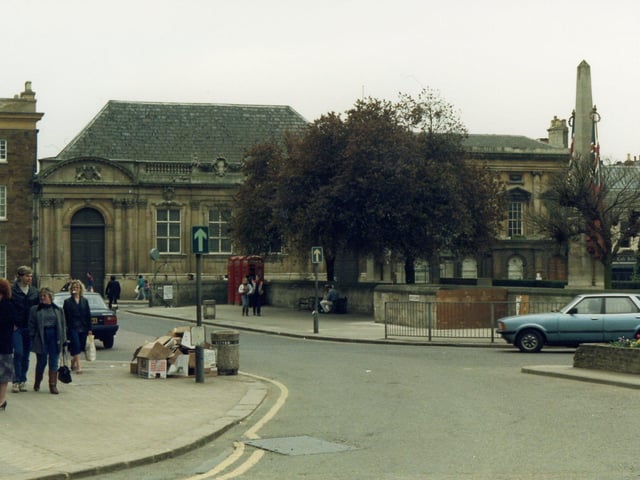 The street scene in Wood Hill in 1989