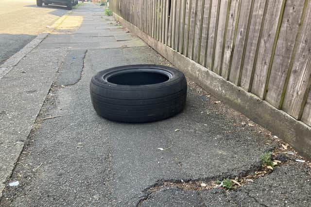 A tyre abandoned in the middle of the path on Semilong Road.
Credit: Nadia Lincoln LDRS