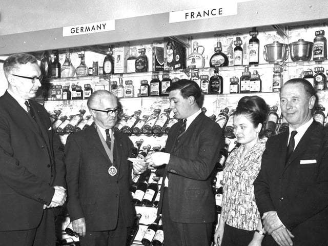 Gold Street, Northampton, window dressing prize-giving, April 7, 1965