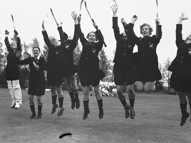 Hockey ladies