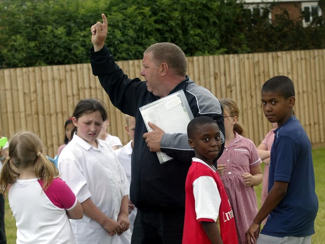 Abbey Primary school sports Co-Ordinator, Andy Butler, coaching year 5 children.