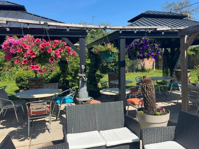 The traditional village pub has been run by the Drake family since 1996 and has a lot to offer.