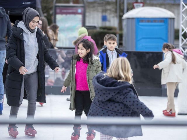 West Northamptonshire Council (WNC) has put on a free ice skating rink at the temporary market, as part of festivities in 2023.
