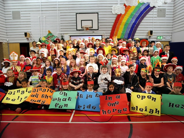 Ks2 Dress Rehearsal at Ecton Brook Primary School, Northampton