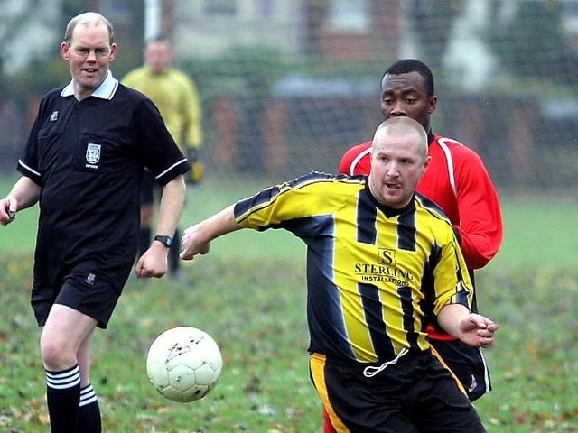 2008 - Sunday football, Northampton Stars (red) V The Leather Craftsmen