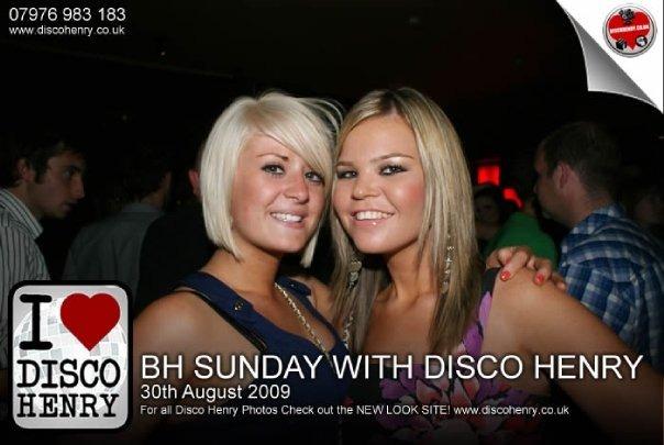 Nostalgic pictures from a night out down Bridge Street 14 years ago