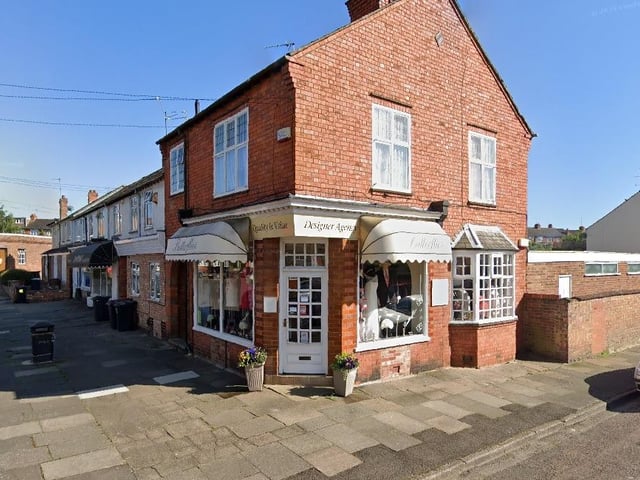 Located in Brookland Road, Butterflies is rated 4.9 out of 5 from 42 reviews. One bride said: "What a lovely place. Relaxed, no pressure, advice when sought. Deffo recommend."