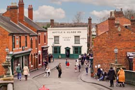 Experience over 250 years of history, from the Industrial Revolution to post-war prosperity, through living interpretation.