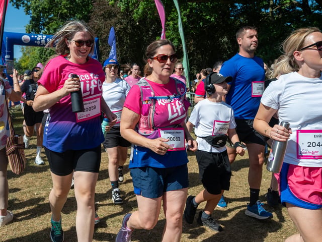 Runners taking part in the Race For Life at Abington Park in Northampton on Sunday, July, 12, 20026. Photo by David Jackson.